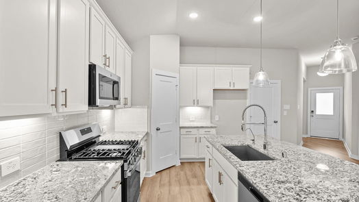 Tomball 1-story, 3-bed 21946 Burgos Plaza Drive-idx
