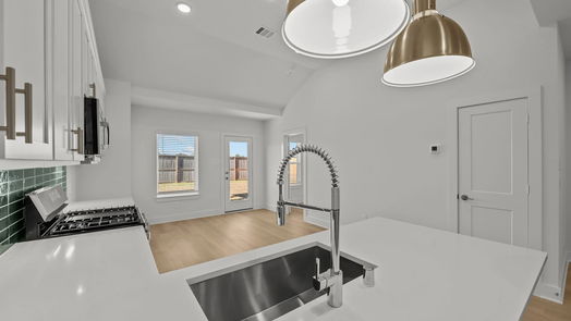 Willis 2-story, 4-bed 236 River Grove Street-idx