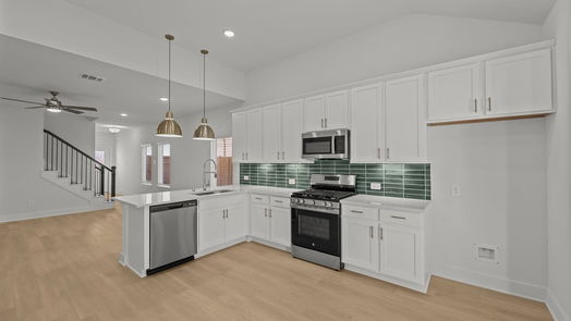 Willis 2-story, 4-bed 236 River Grove Street-idx