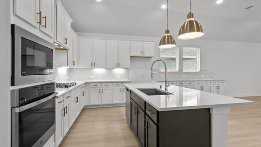Willis 1-story, 3-bed 631 Millicent Lakes Drive-idx