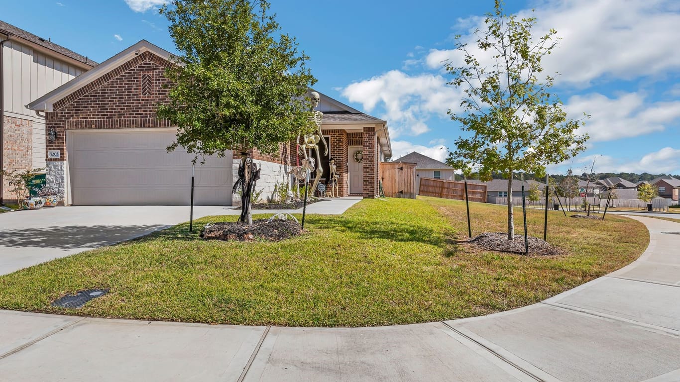 Conroe 1-story, 3-bed 7202 Cherrybark Oak Drive-idx