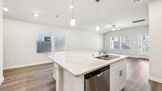 Conroe 1-story, 3-bed 6657 Lahna Oak Drive-idx
