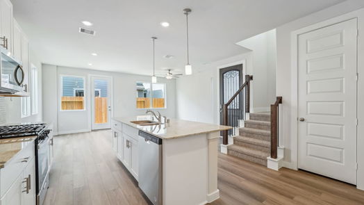 Houston 2-story, 3-bed 1523 Red Acer Drive-idx