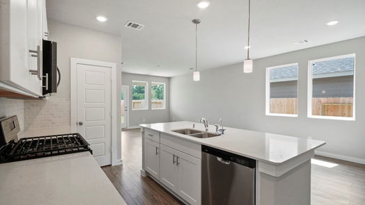 Montgomery 1-story, 3-bed 227 Shore Pointe Court-idx