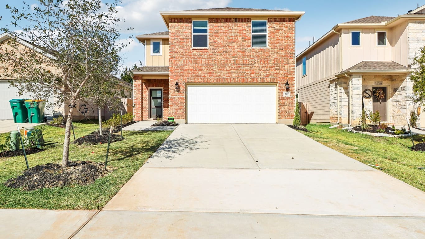 Montgomery 2-story, 3-bed 220 Charles Ridge Drive-idx