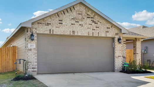 Montgomery 1-story, 3-bed 215 Charles Ridge Drive-idx