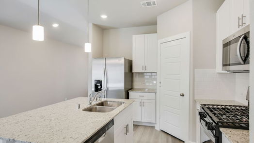 Montgomery 1-story, 3-bed 215 Charles Ridge Drive-idx