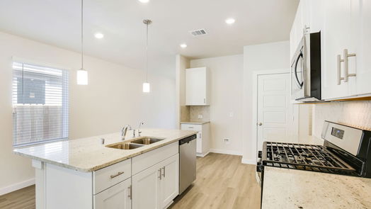 Montgomery 1-story, 4-bed 212 Shore Pointe Court-idx