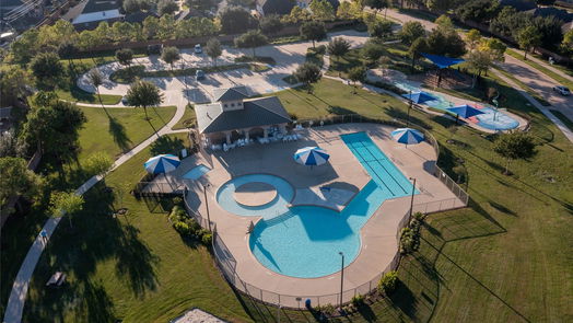 Pearland 2-story, 4-bed 13508 Sweet Wind Court-idx