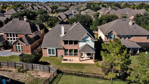 Pearland 2-story, 4-bed 13508 Sweet Wind Court-idx