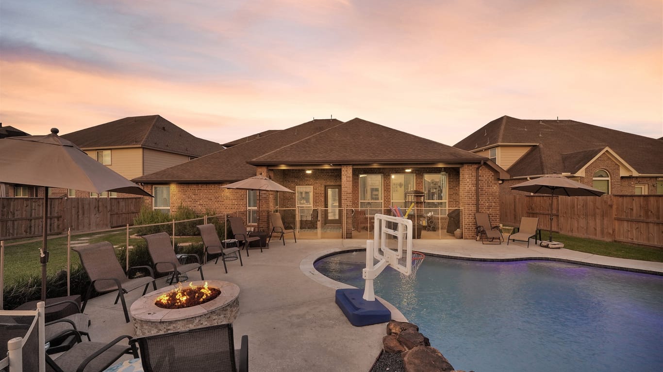 Pearland null-story, 4-bed 1920 Darling Amy Lane-idx