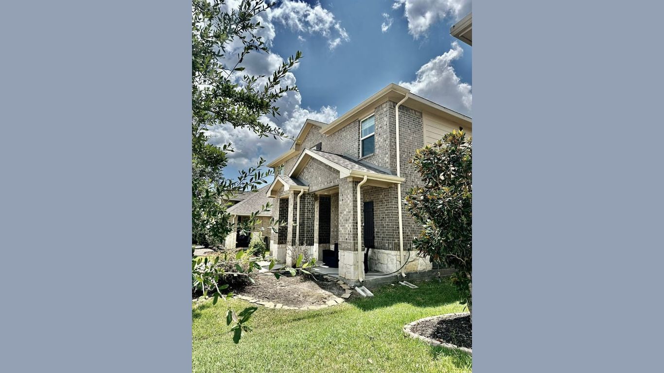 Richmond 2-story, 5-bed 11435 Harmony Summit Trace-idx