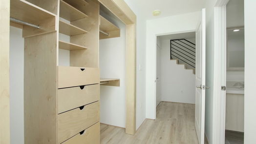 Houston 3-story, 4-bed 15000 S Richmond Avenue 7-idx