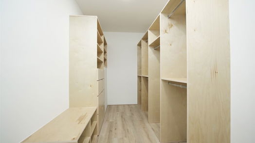 Houston 3-story, 4-bed 15000 S Richmond Avenue 7-idx