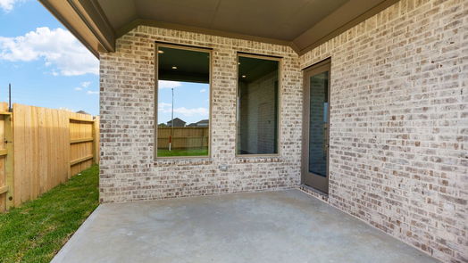Humble null-story, 3-bed 12803 Raemoir Drive-idx