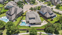 5-bedroom homes-3