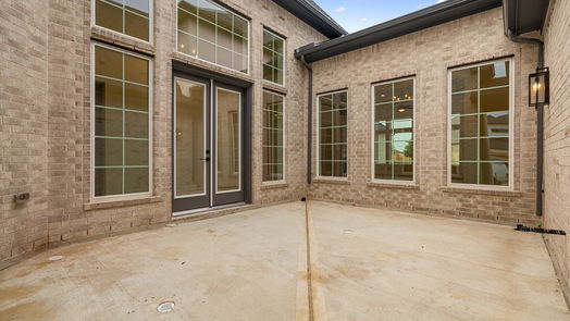 Cypress 2-story, 4-bed 10931 White Mangrove Drive-idx