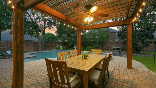 Humble 1-story, 4-bed 14306 Caprock Cove Lane-idx