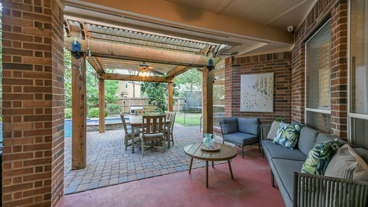 Humble 1-story, 4-bed 14306 Caprock Cove Lane-idx