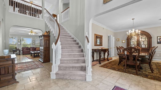 Pearland 2-story, 6-bed 2611 Winston Court-idx