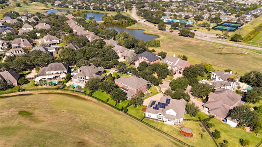 Pearland 2-story, 6-bed 2611 Winston Court-idx