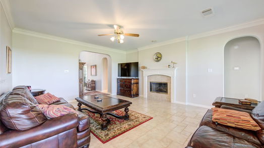 Pearland 2-story, 6-bed 2611 Winston Court-idx