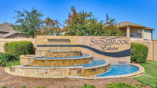 Tomball 2-story, 4-bed 17326 Legend Brook Court-idx