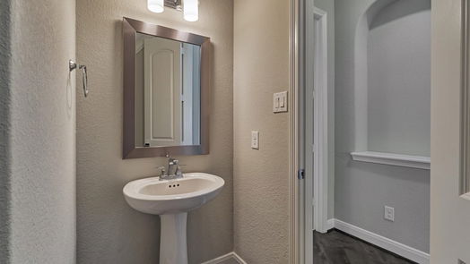 Tomball 2-story, 4-bed 17326 Legend Brook Court-idx