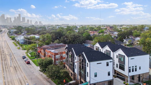 Houston 3-story, 3-bed 324 Eastwood Street-idx