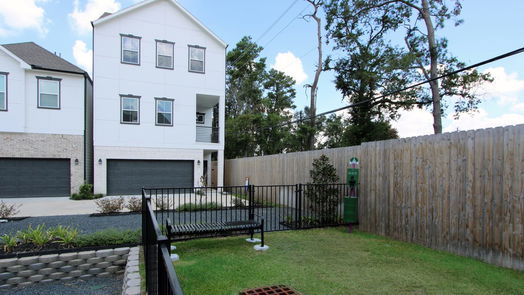 Houston 3-story, 3-bed 5438E Wheatley Street-idx