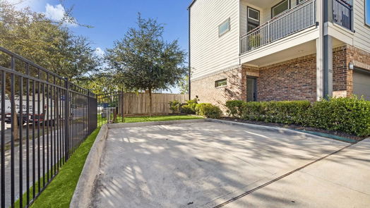 Houston 3-story, 3-bed 738 W Donovan Street-idx