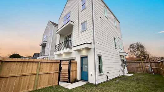 Houston 3-story, 3-bed 6222 Knox Street-idx