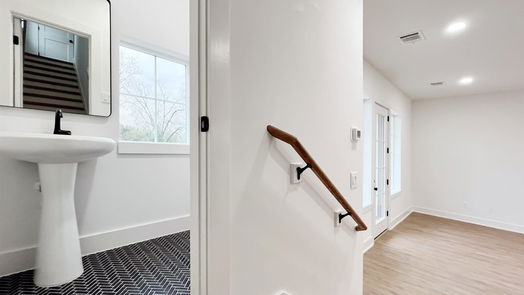 Houston 3-story, 3-bed 6222 Knox Street-idx