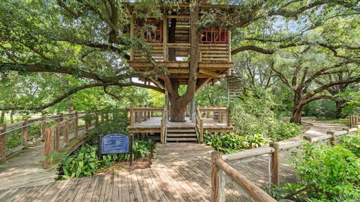Cypress 2-story, 5-bed 18810 Cove Vista Lane-idx
