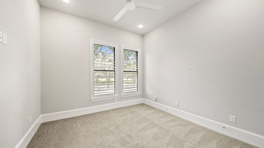 Houston 2-story, 4-bed 5230 N Braeswood Boulevard-idx