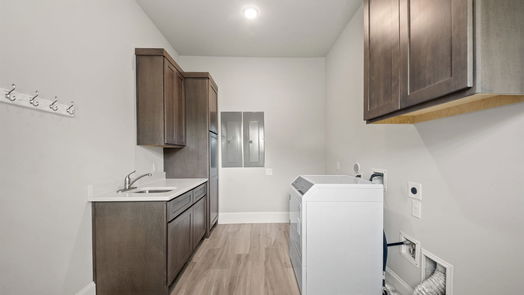 Houston 2-story, 4-bed 5230 N Braeswood Boulevard-idx