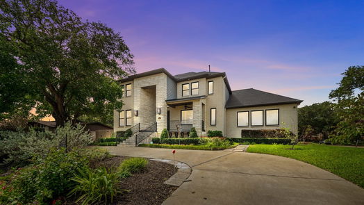 Houston 2-story, 4-bed 5230 N Braeswood Boulevard-idx