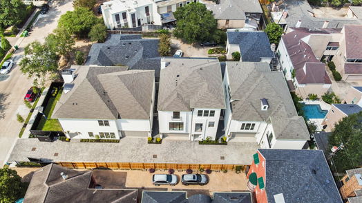 Houston 3-story, 4-bed 1115 Potomac Drive A-idx