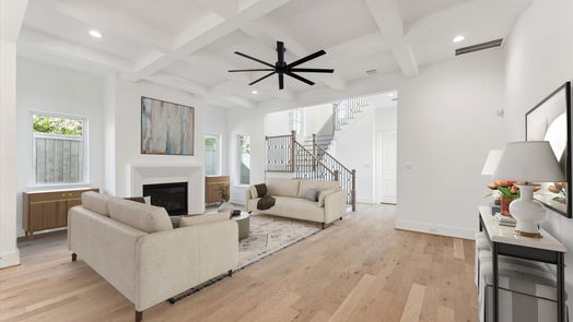 Houston 3-story, 4-bed 1115 Potomac Drive A-idx