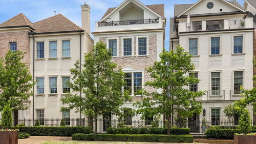 Houston 4-story, 3-bed 313 Royale Heights Lane-idx