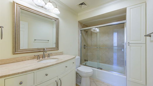Houston null-story, 3-bed 14 Greenway 12R-idx
