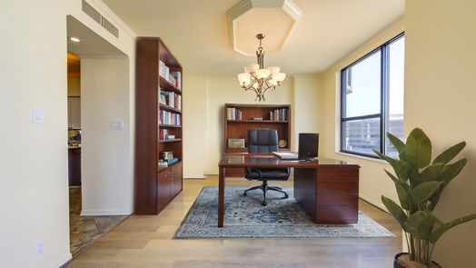 Houston null-story, 3-bed 14 Greenway 12R-idx