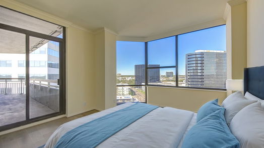 Houston null-story, 3-bed 14 Greenway 12R-idx