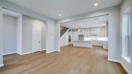 Spring 2-story, 3-bed 25130 Devlin Creek Drive-idx