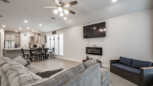 Conroe 1-story, 4-bed 15711 Autumn Sun Court-idx