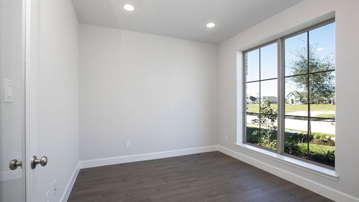 Cypress 2-story, 5-bed 8818 Tenika Bay Lane-idx