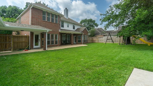 Friendswood 2-story, 5-bed 1302 Eagle Lakes Drive-idx