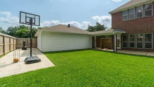 Friendswood 2-story, 5-bed 1302 Eagle Lakes Drive-idx