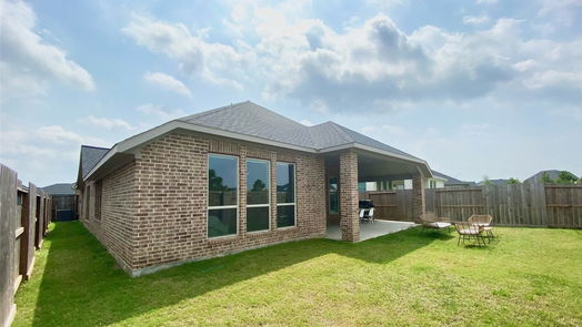 Fulshear 1-story, 4-bed 5914 Painted Plains Lane-idx