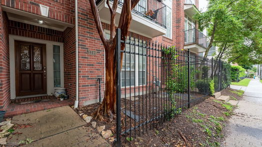 Houston 3-story, 3-bed 1310 W Webster Street-idx